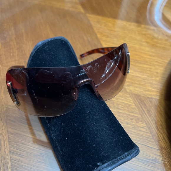 MARC BY MARC JACOBS sunglasses - Picture 4 of 6